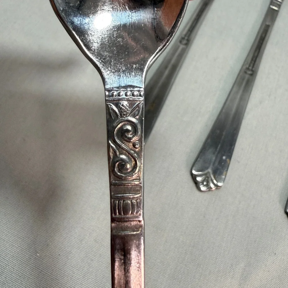 Orleans Silver Iced Tea Spoons ORL31 Stainless Steel Scroll Heel Vintage 7 3/8